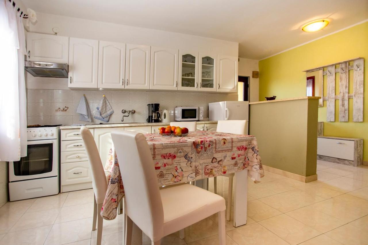Apartmani Jurman Matohanci 外观 照片